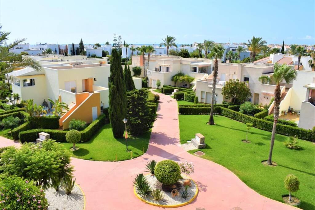 Bahia De Vera - Apartamento Naturista Con 3 Piscinas Junto A Playa Playas de Vera Екстериор снимка
